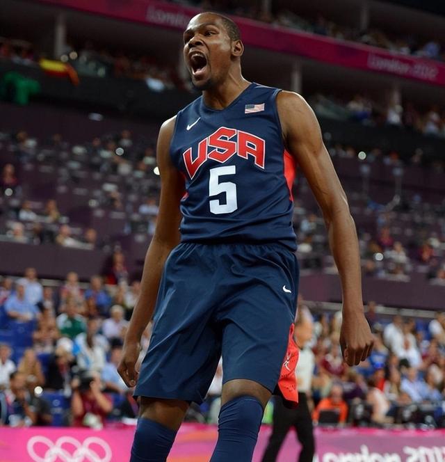 杜兰特关键节点突破纪录，巴黎圣日耳曼带队取胜！